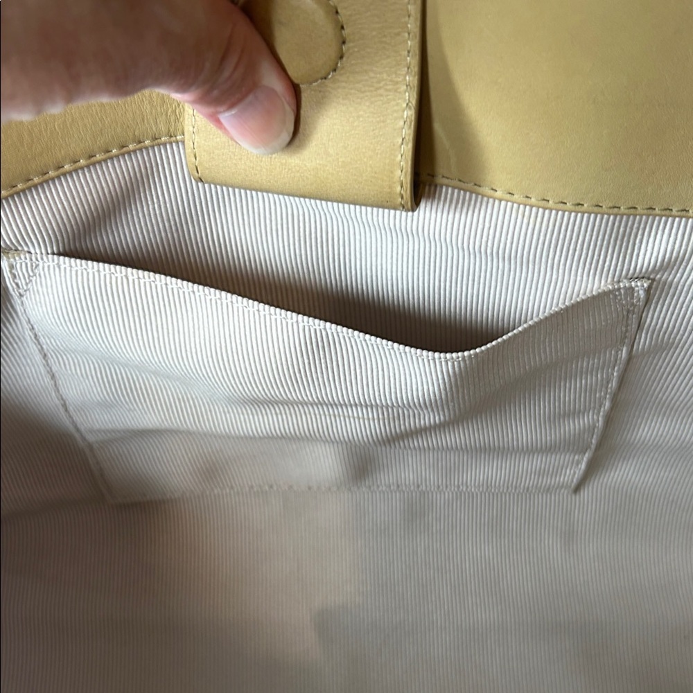 Margot New York Chic Beige Leather Satchel - Picture 9 of 15